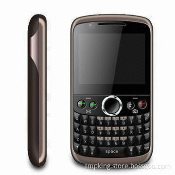 Three-SIM Card Three Stand by Wi-Fi TV Mobile Phones with 3D Stereo Speaker and Video Recorder